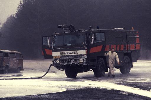 1983-03 M BIJ MAC01.jpg